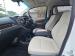 Toyota Quantum 2.8 LWB bus 6-seater VX Premium - Thumbnail 7