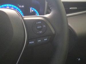 Toyota Corolla Cross 1.8 HEV XS - Image 10