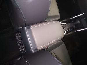 Toyota Corolla Cross 1.8 HEV XS - Image 12