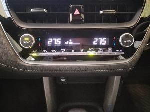 Toyota Corolla Cross 1.8 HEV XS - Image 15
