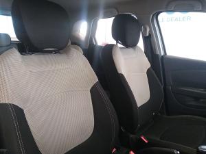 Renault Captur 66kW turbo Blaze - Image 15
