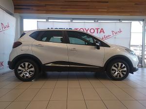 Renault Captur 66kW turbo Blaze - Image 3
