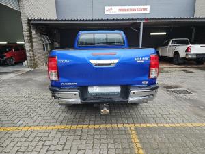Toyota Hilux 2.4GD-6 Xtra cab Raider manual - Image 5