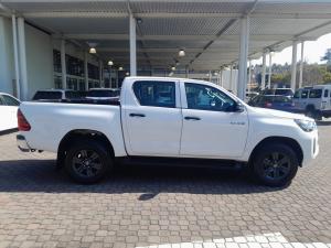 Toyota Hilux 2.4GD-6 double cab Raider manual - Image 5
