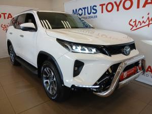 Toyota Fortuner 2.8GD-6 4x4 VX - Image 1