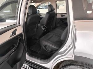 Mahindra XUV 700 2.0 AX7L automatic - Image 11