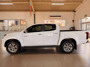 Isuzu D-MAX 300 LX D/C - Image 3