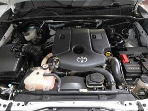 Toyota Hilux 2.8 GD-6 RB Legend 4X4 automaticE/CAB - Image 17