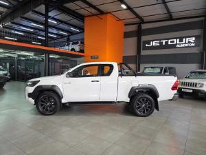 Toyota Hilux 2.8 GD-6 RB Legend 4X4 automaticE/CAB - Image 5