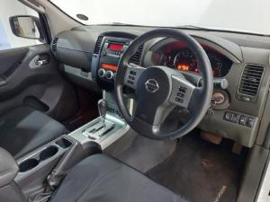 Nissan Pathfinder 2.5dCi LE auto - Image 6