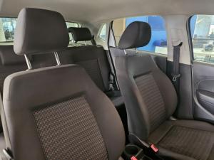 Volkswagen Polo Vivo hatch 1.4 Trendline - Image 11