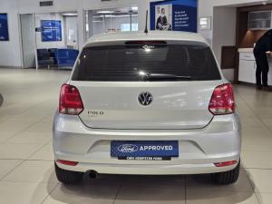 Volkswagen Polo Vivo hatch 1.4 Trendline - Image 5