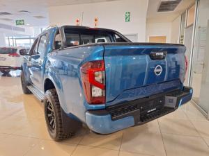 Nissan Navara 2.5DDTi double cab LE 4x4 - Image 4