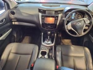 Nissan Navara 2.3D double cab 4x4 LE auto - Image 9