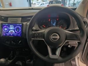 Nissan Navara 2.5DDTi double cab XE 4x4 - Image 13