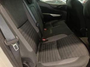 Nissan Navara 2.5DDTi double cab XE 4x4 - Image 7