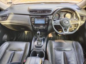 Nissan X-Trail 2.5 4x4 Tekna - Image 6