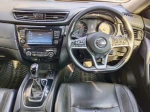 Nissan X-Trail 2.5 4x4 Tekna - Image 7