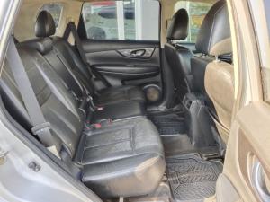 Nissan X-Trail 2.5 4x4 Tekna - Image 8