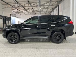 Mitsubishi Pajero Sport 2.4DI-D 4x4 - Image 2
