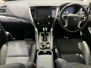 Mitsubishi Pajero Sport 2.4DI-D 4x4 - Image 8