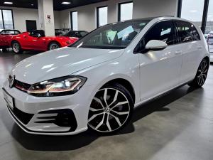 Volkswagen Golf GTI - Image 1