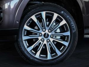 Ford Everest 3.0TD V6 4WD Platinum - Image 8