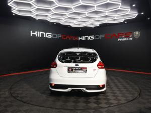 Ford Focus ST 3 - Image 5