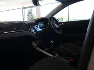 Volkswagen Polo hatch 1.0TSI Life manual - Image 12