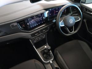 Volkswagen Polo hatch 1.0TSI Life manual - Image 19