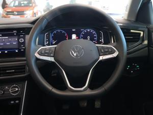 Volkswagen Polo hatch 1.0TSI Life manual - Image 20