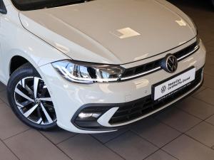 Volkswagen Polo hatch 1.0TSI Life manual - Image 2