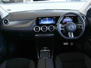 Mercedes-Benz GLA GLA200 Progressive - Image 18