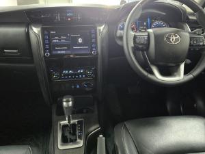 Toyota Fortuner 2.8GD-6 4x4 VX - Image 2