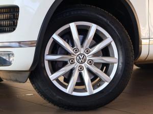 Volkswagen Touareg V6 TDI Escape - Image 5
