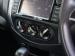 Nissan Navara 2.5DDTi double cab SE Plus auto - Thumbnail 12