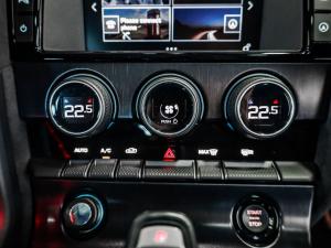 Jaguar F-Type SVR coupe AWD - Image 19