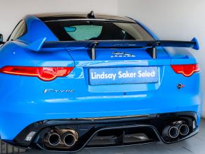 Jaguar F-Type SVR coupe AWD - Image 9