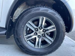 Toyota Fortuner 2.4GD-6 auto - Image 7