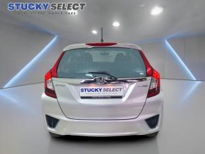 Honda Jazz 1.5 Elegance auto - Image 4