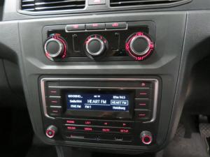 Volkswagen CADDY4 Crewbus 1.6i - Image 12