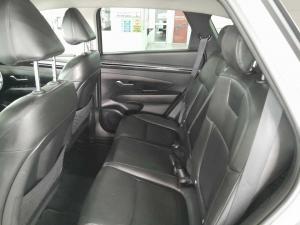 Hyundai Tucson 2.0 Executive automatic - Image 12