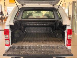 Ford Ranger 2.2TDCI XLS 4X4 automaticD/C - Image 5