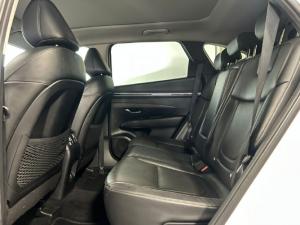 Hyundai Tucson 2.0 Elite - Image 11