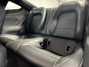 Ford Mustang 5.0 GT fastback - Image 11