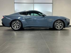 Ford Mustang 5.0 GT fastback - Image 6