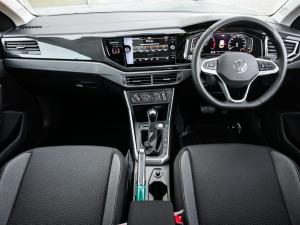 Volkswagen Polo hatch 1.0TSI Life manual - Image 11