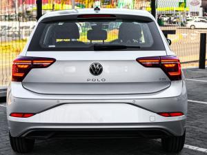 Volkswagen Polo hatch 1.0TSI Life manual - Image 14