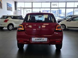 Suzuki Swift 1.2 GLX auto - Image 6