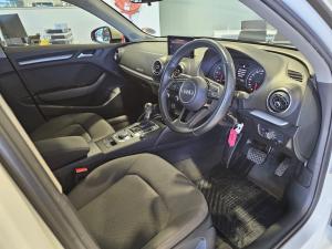 Audi A3 sedan 35TFSI - Image 7